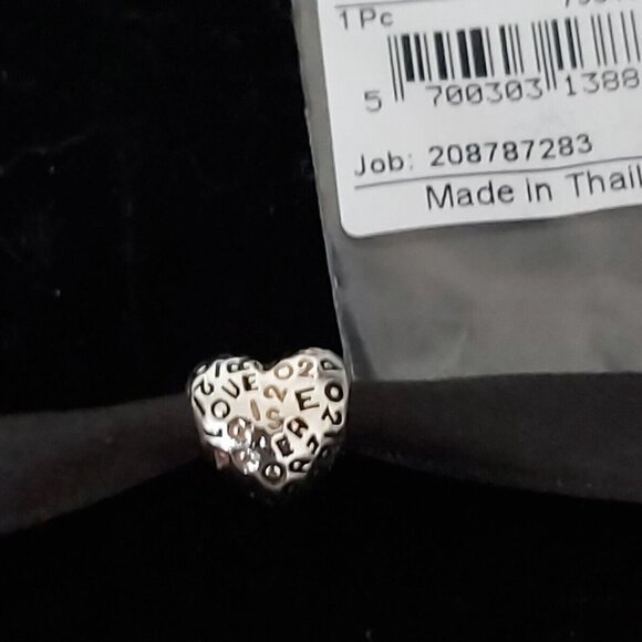 Pandora *France Exclusive* Paris 2024 Paralympic Games Heart Charm 793468C01 - Picture 13 of 13